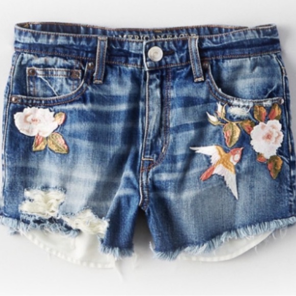 American Eagle vintage Hi-Rise festival embroidered shorts size 2 - Picture 1 of 5
